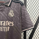 Camisola Real Madrid 2024/25 - Third