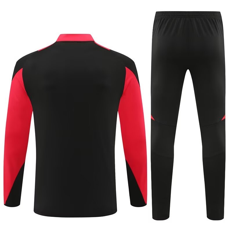 Conjunto de Treino FC Bayern Munique 2024-25