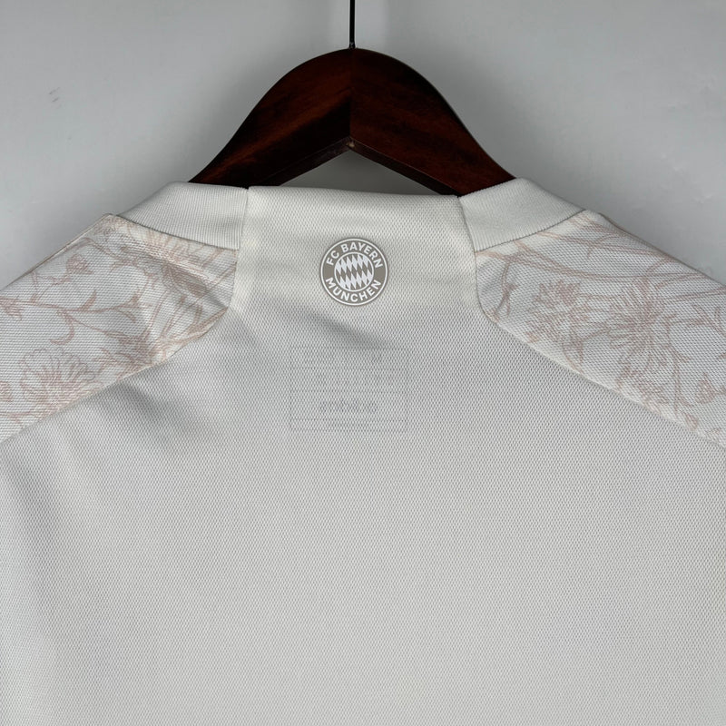 Camisola Bayern de Munique 2023/24 Terceira