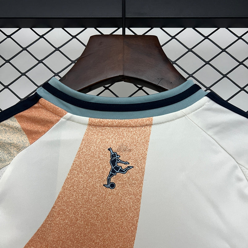 Conjunto Infantil Espanha 2025/26 - Away