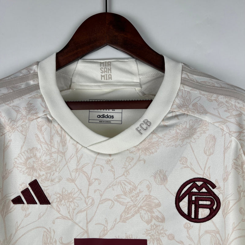 Camisola Bayern de Munique 2023/24 Terceira