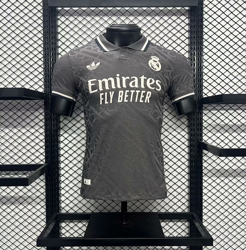 Camisola Real Madrid CF 2024-25 Away Preta Versão Jogador