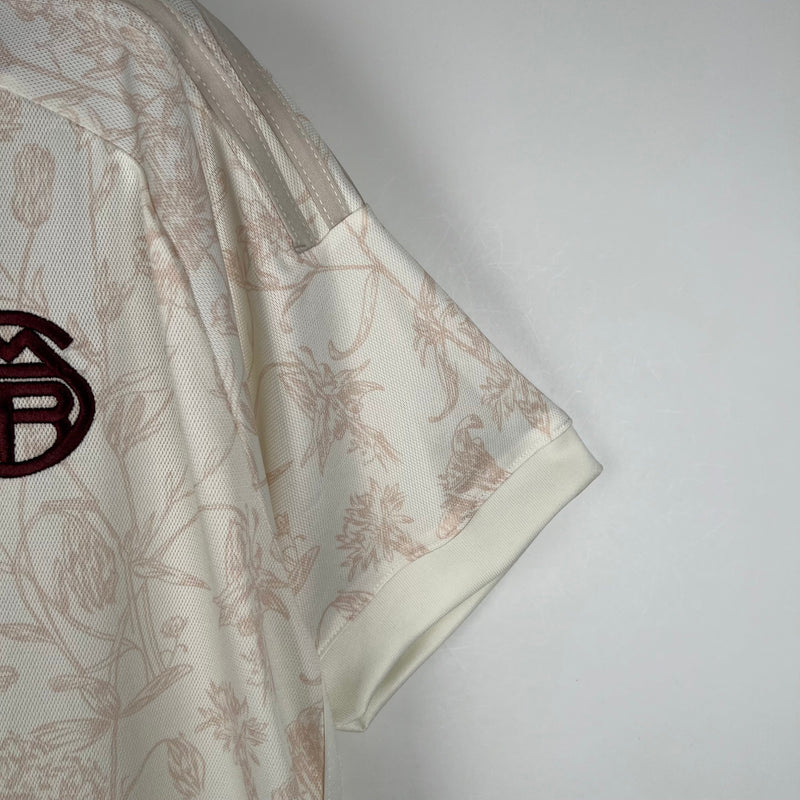 Camisola Bayern de Munique 2023/24 Terceira