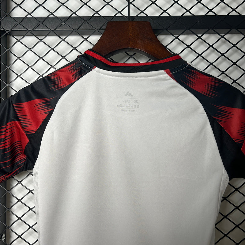 Conjunto Infantil Flamengo 2025/26 - Away