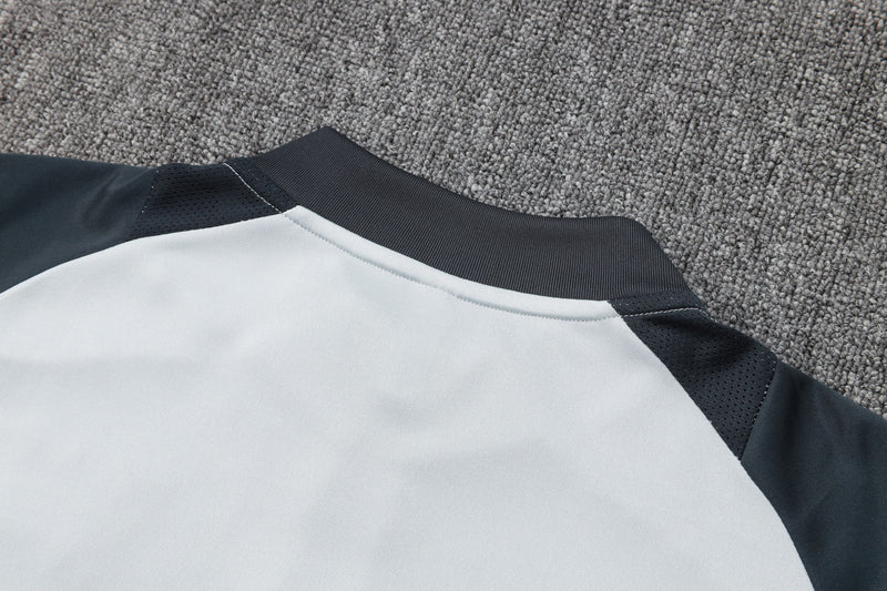 Conjunto de Treino Benfica 2024-25