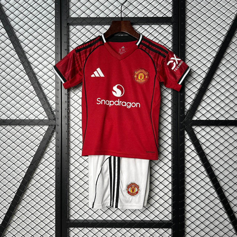 Conjunto Infantil Manchester United 2025/26 - Home