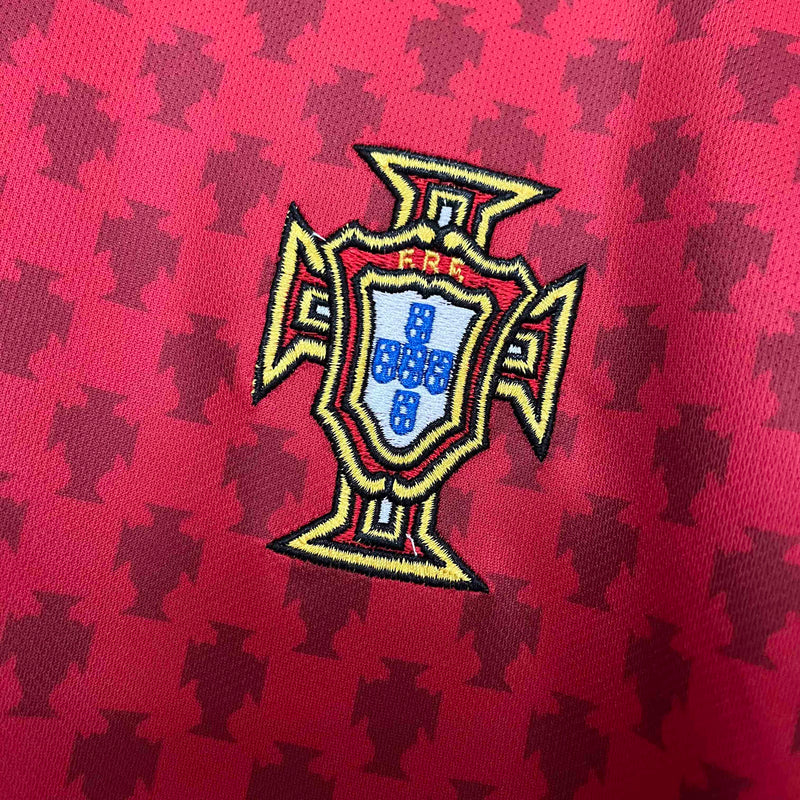 Camisola Retrô Portugal 2004 Home - FIGO