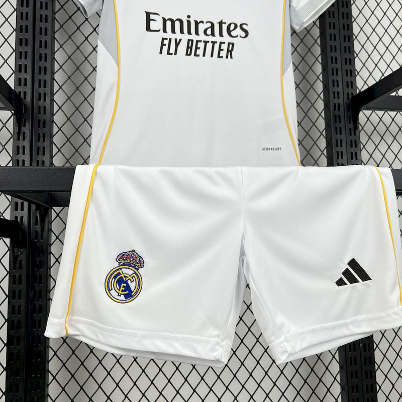 Conjunto Infantil Real Madrid 2025/26 - Home