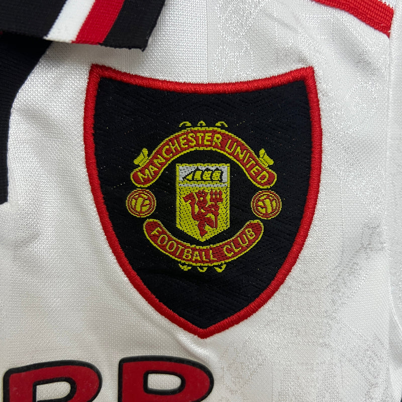 Conjunto Infantil Retrô Manchester United 1997-98 Away