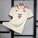 Camisola Bayern de Munique 2024/25 - Third