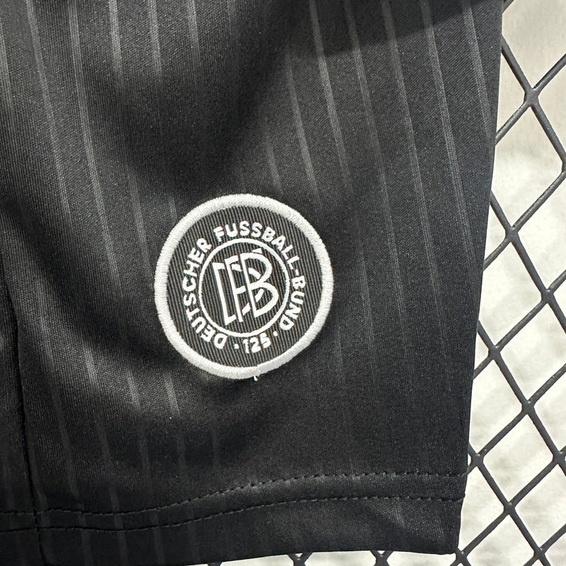 Conjunto Infantil Alemanha 2025/26 - Aniversário