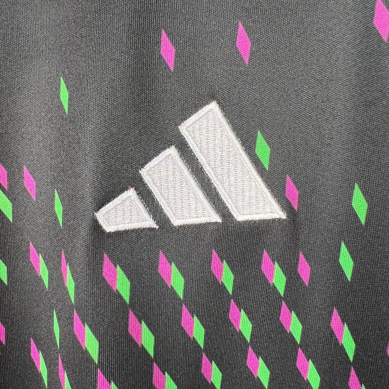 Camisola Bayern de Munique 2023/24 Away