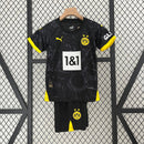 Conjunto Infantil Borussia Dortmund 2023/24 - Away