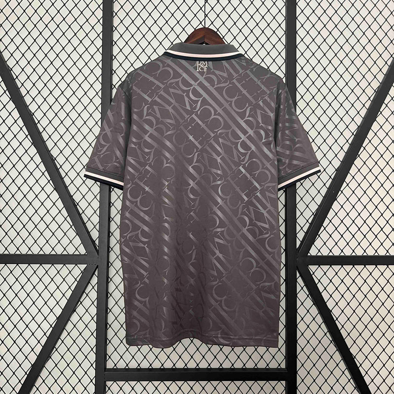 Camisola Real Madrid 2024/25 - Third